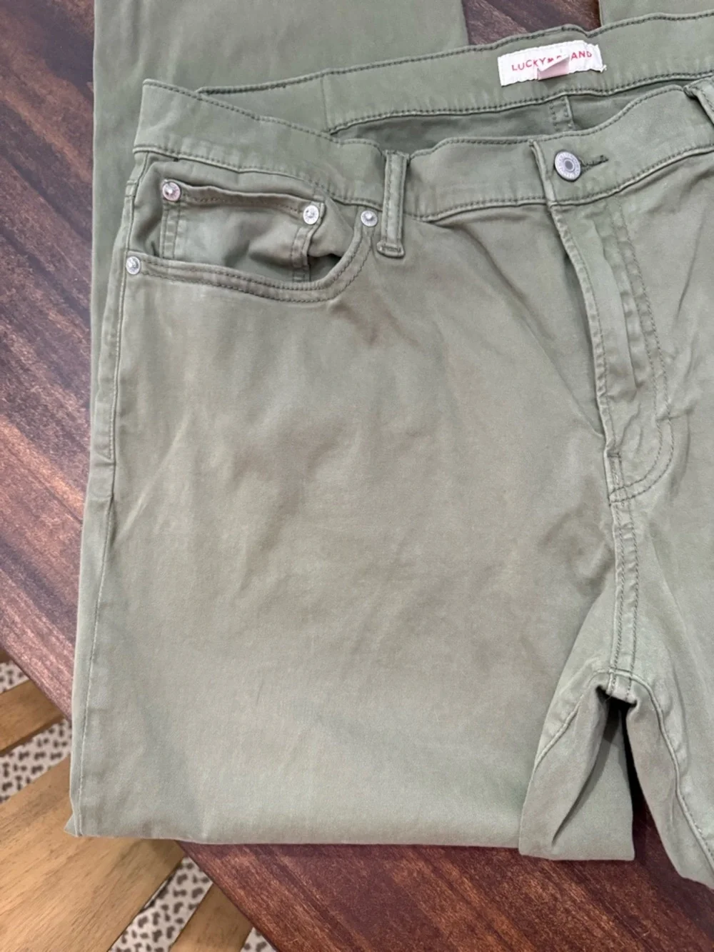 Lucky Brand Men's Olive Green Casual Pants